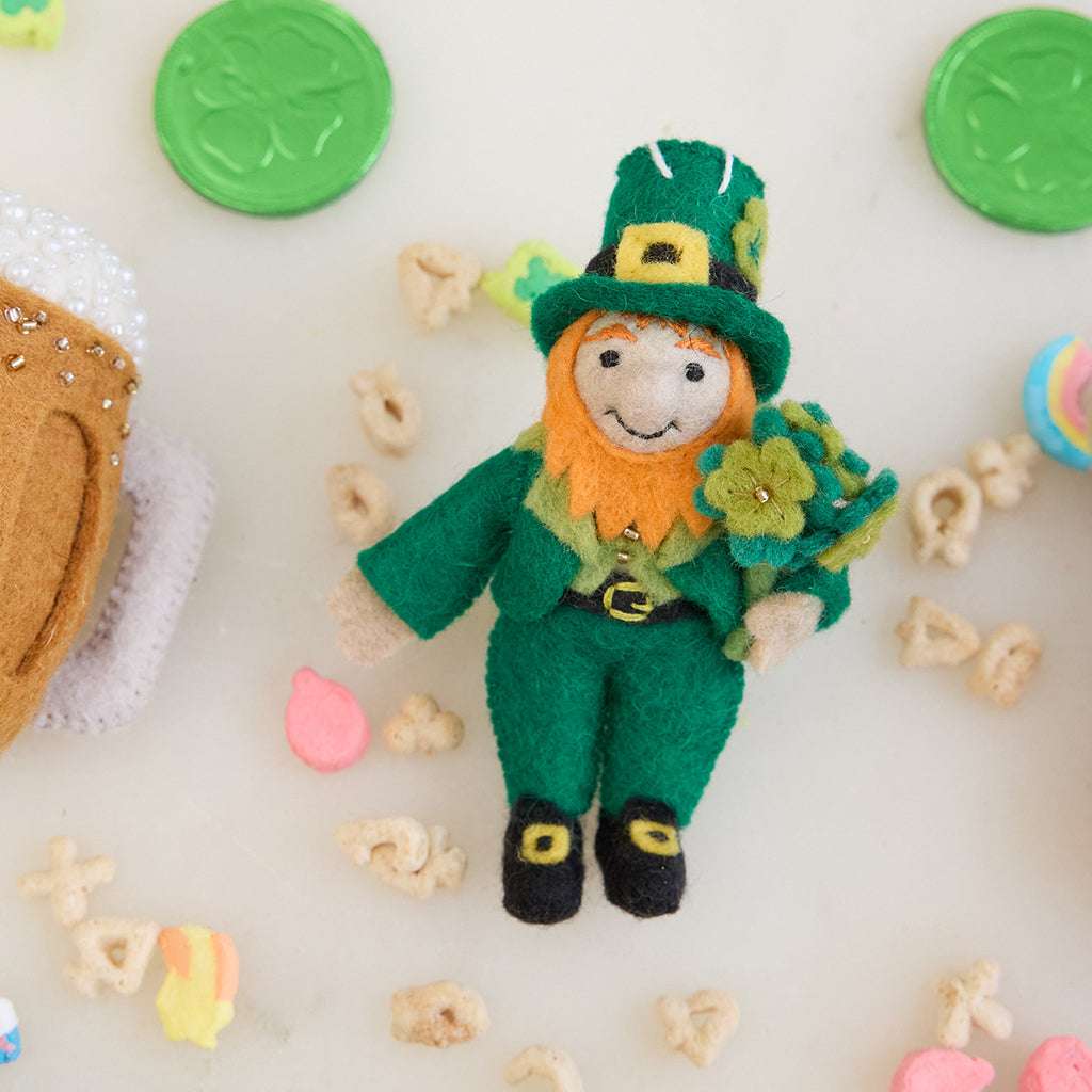 Mini-ornement de lutin irlandais