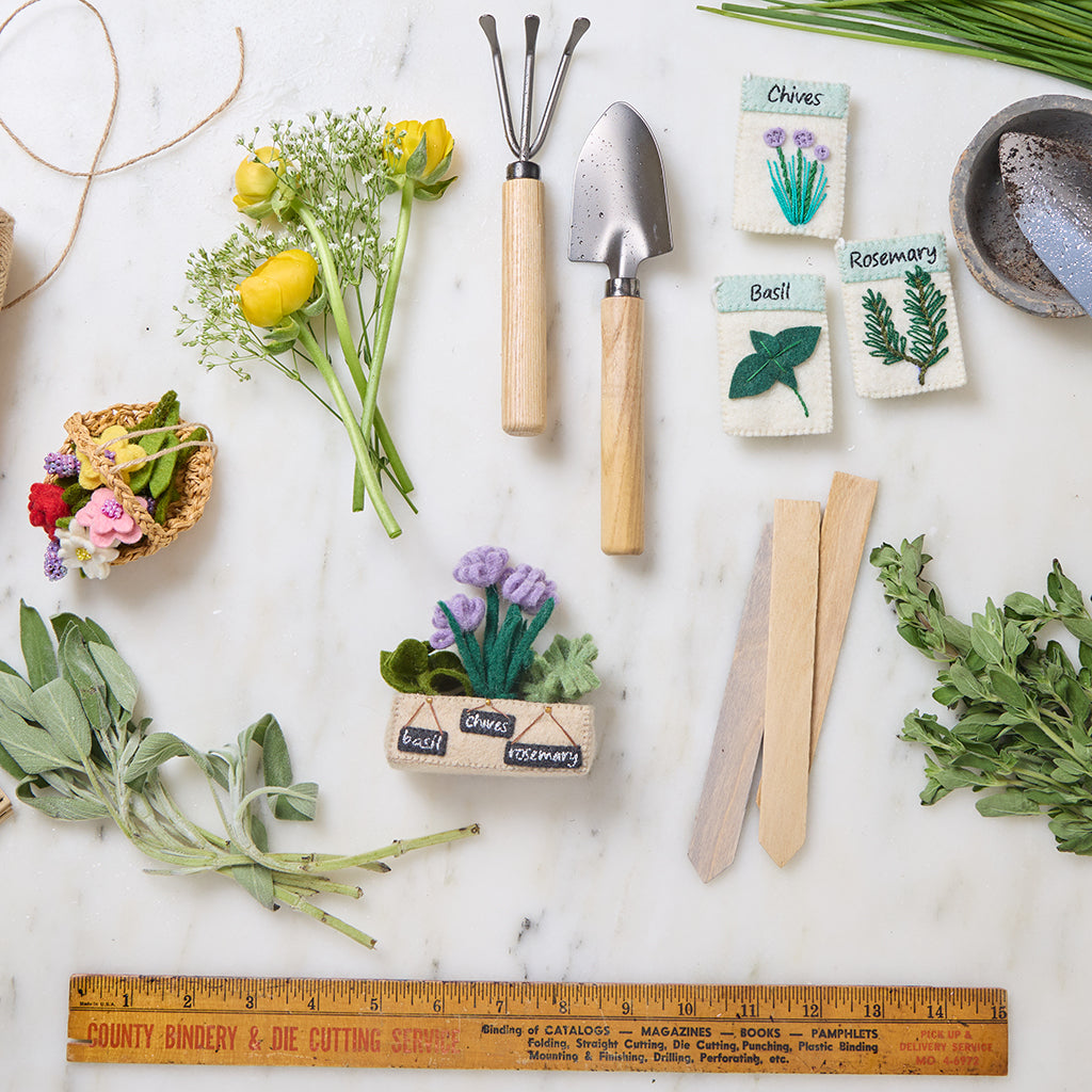 Ornement pour panier de fleurs de jardin