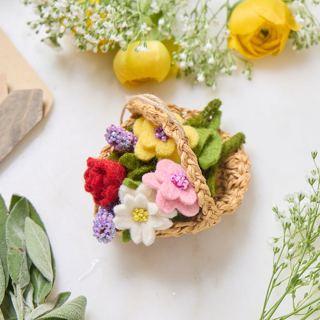Ornement pour panier de fleurs de jardin
