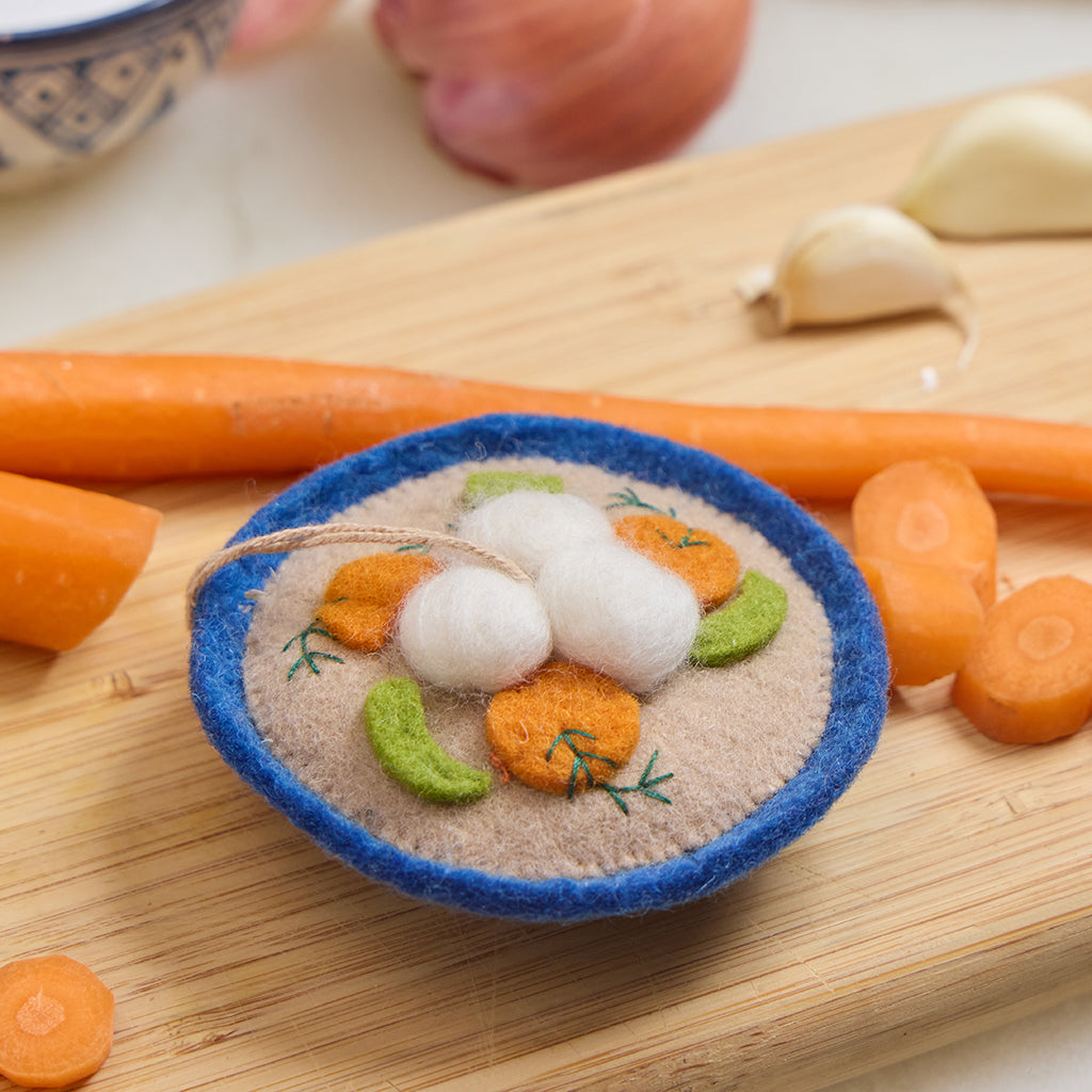 Ornement de bol à soupe en forme de boule