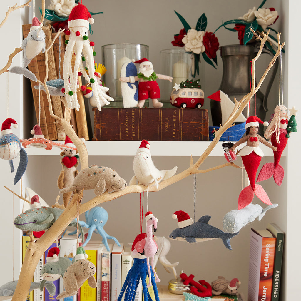 Ornement Flamant rose Père Noël